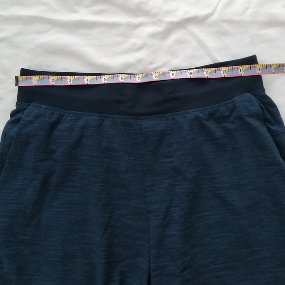 Lululemon Men's T.H.E. Short Linerless 11" Inseam Heather Iron Blue Small - Picture 14 of 16